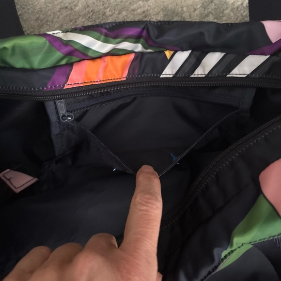 adidas Floral Burst Tote: Vintage 2015: Pre Owned - Picture 6 of 15